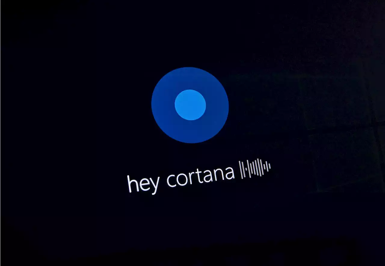 Microsoft reconnaît (enfin) que Cortana était stupide, mais tape aussi sur les autres