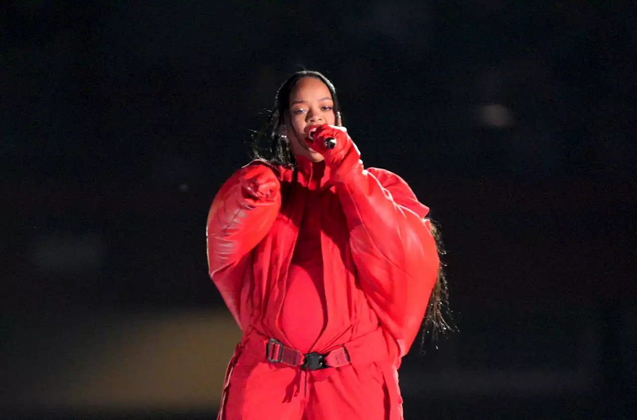 RIHANNA DÉVOILE UN ADORABLE CLICHÉ DE SON FILS ET ANNONCE UNE GRANDE NOUVELLE - Grazia