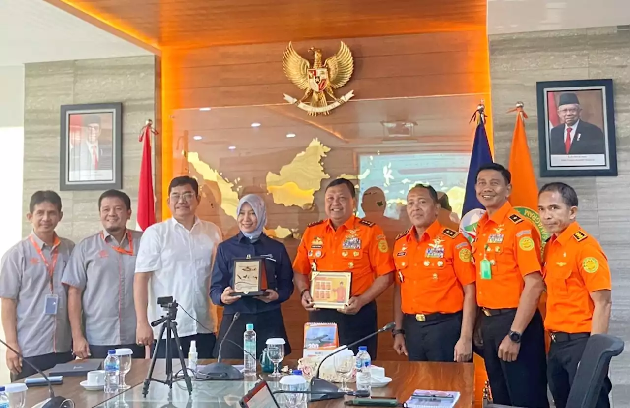 Pos Indonesia dan Basarnas Teken MoU Perihal Pengiriman Logistik