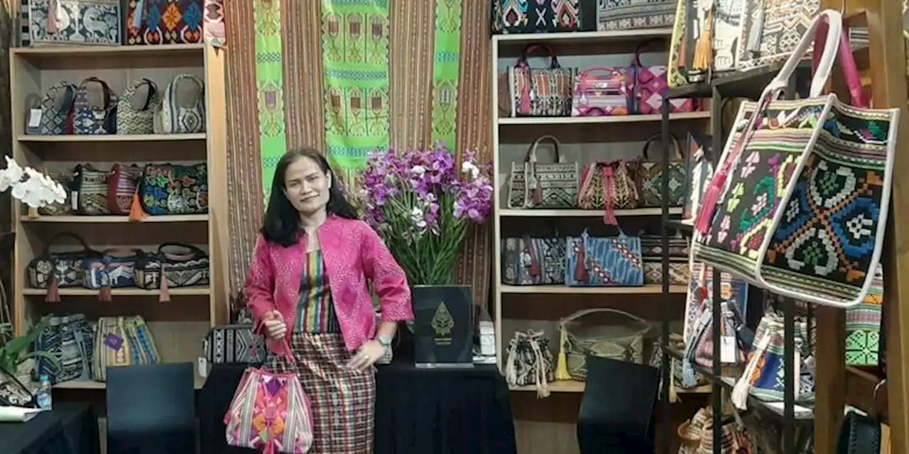 Cerita Heri Roe Rintis Usaha Handbag dari Kain Tradisional Indonesia