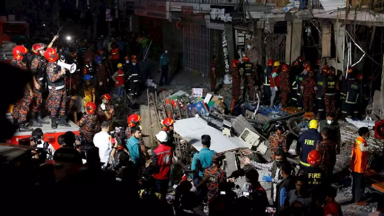 Explosion kills 15 in crowded market in Bangladesh capital