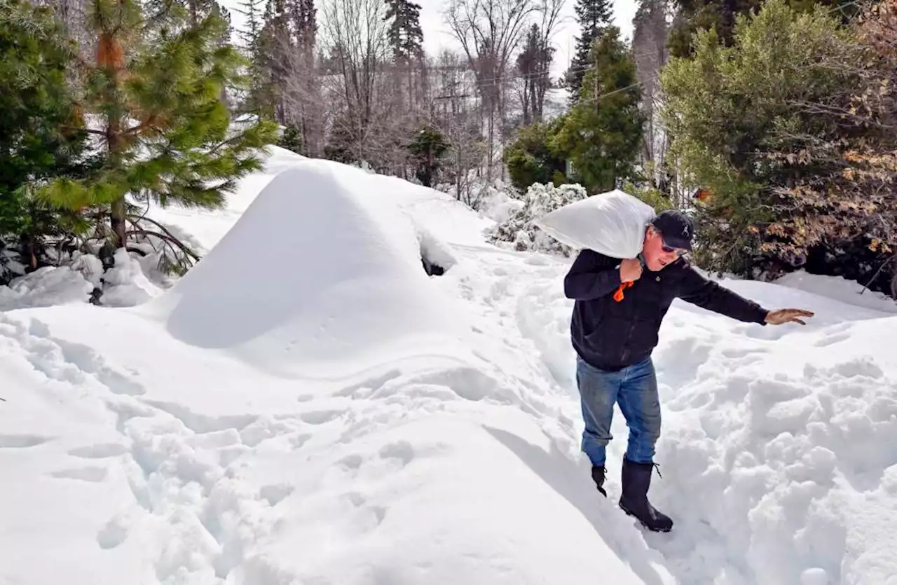 ‘Operation Mountain Strong’: Patchwork of volunteers bring vital supplies to snowed-in residents