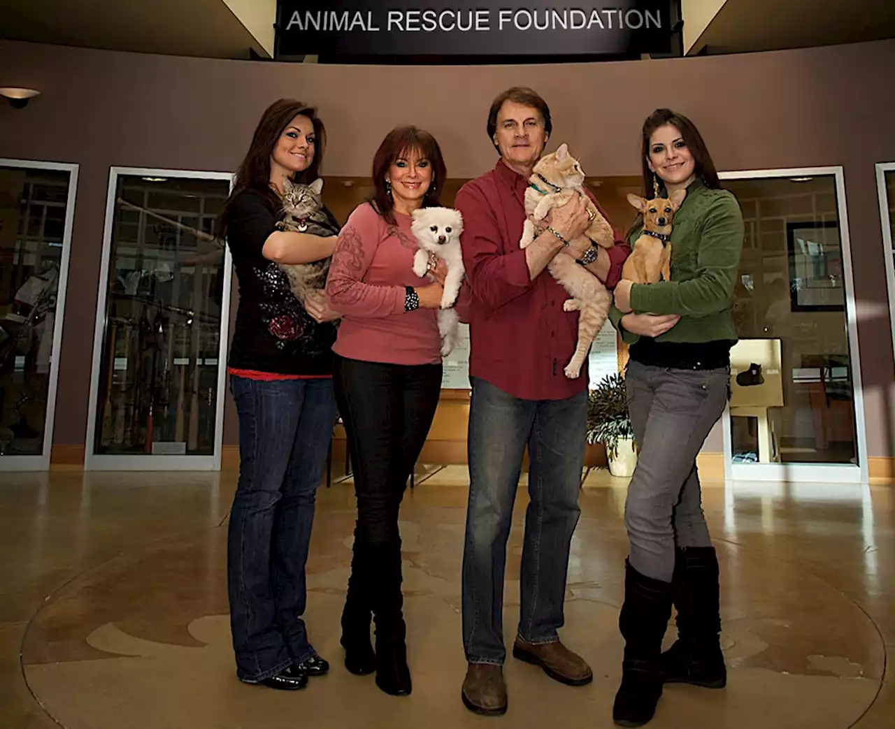 Tony La Russa and family finalize their separation from the Animal Rescue Foundation