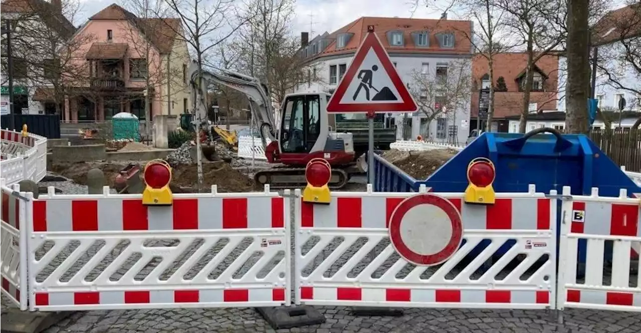 Vollsperrung und Umleitung wegen Baustelle am Kolpingplatz in Schwandorf