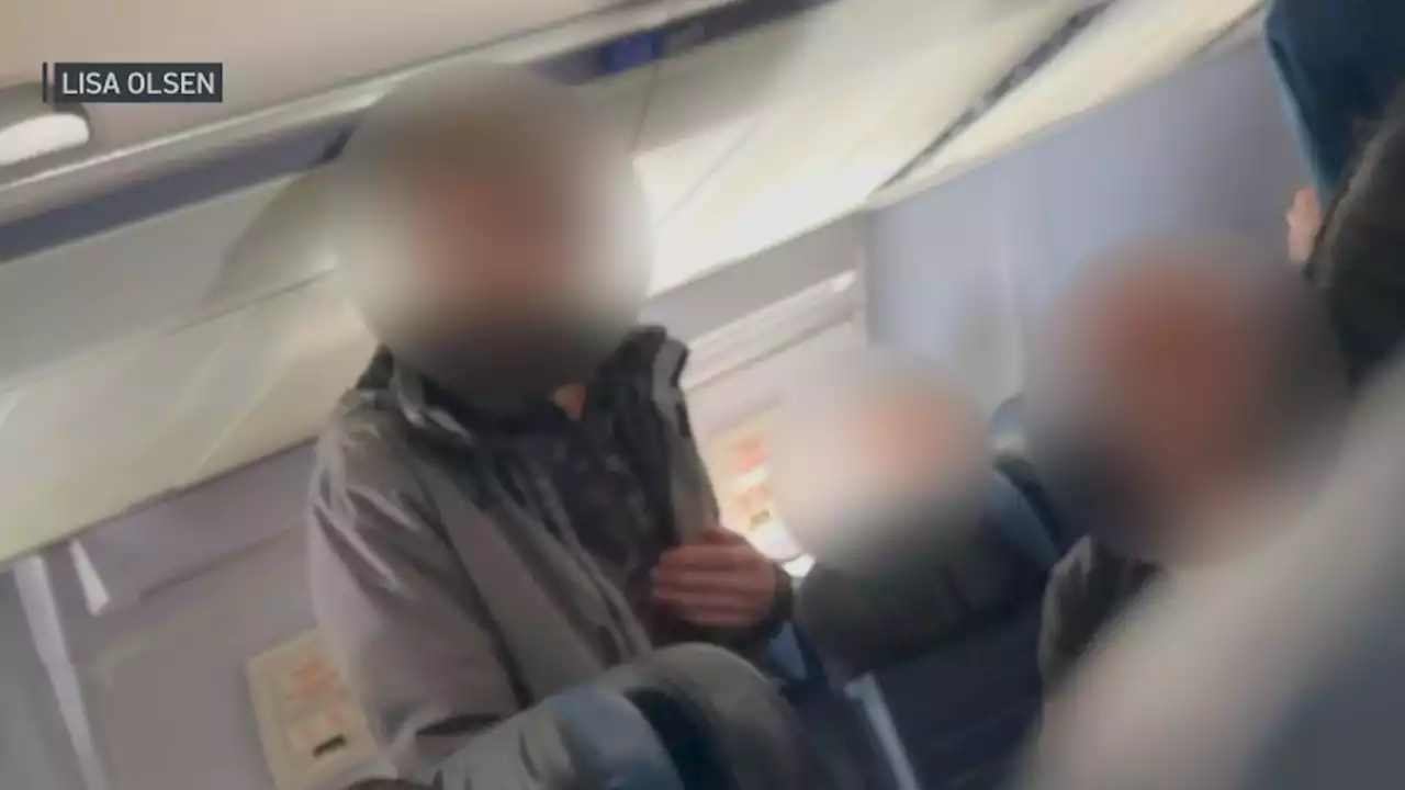 Passenger's Video Shows Strange Mid-Flight Outburst, Attack on LA-to-Boston Flight