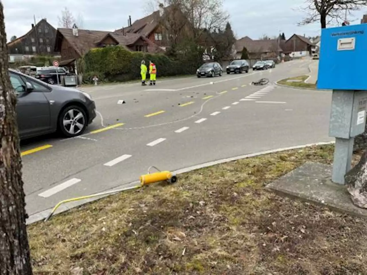 Crash in Gutenswil ZH: Mädchen (10) bei Unfall schwer verletzt