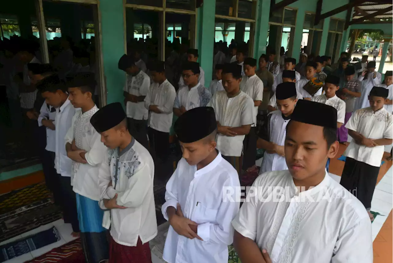 Koperasi Pesantren Al-Ittifaq Terapkan Skema Pre-Financing |Republika Online