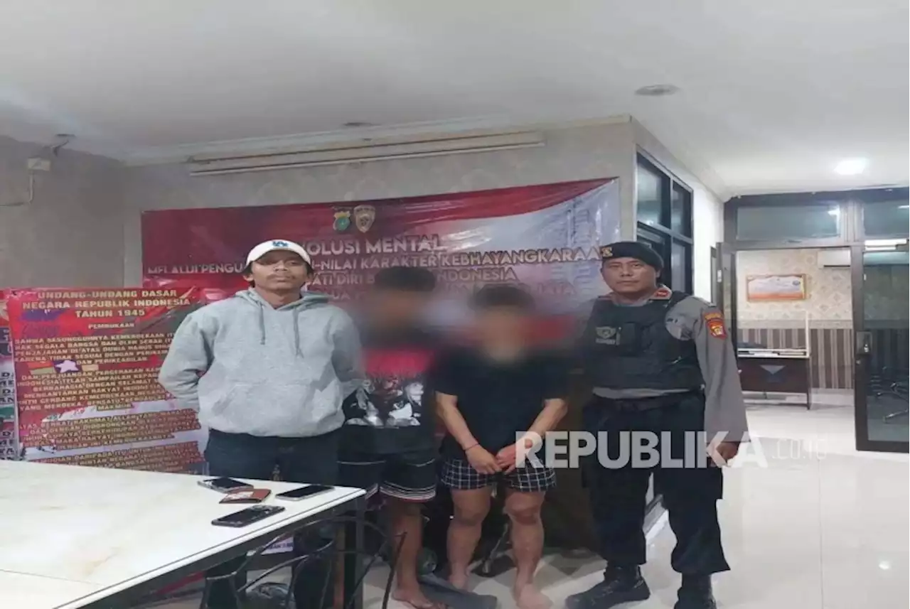 Polrestro Bekasi Bina Dua Remaja yang Hendak Tawuran di Kalimalang |Republika Online