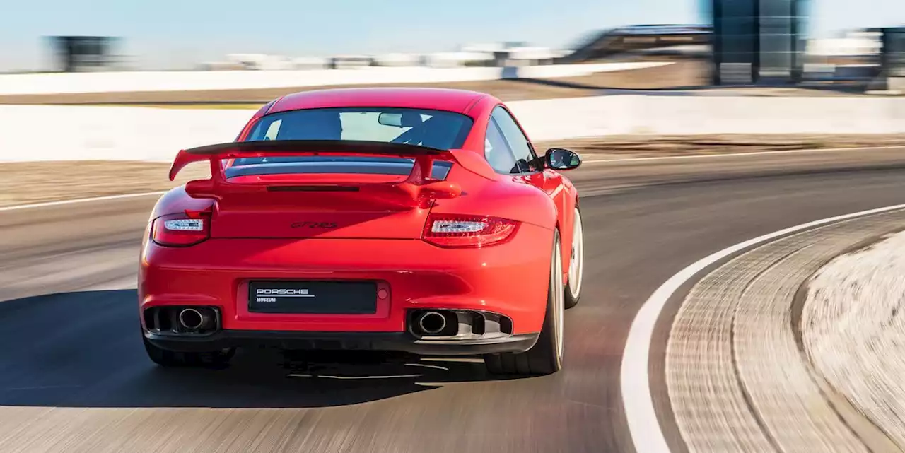 The Next 911 GT2 RS Is Rumored to Be a 700-Plus-Horsepower Hybrid