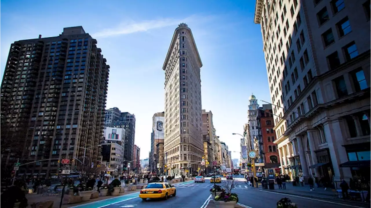 NYC’s Historic Flatiron Building Is Headed to Auction This Month