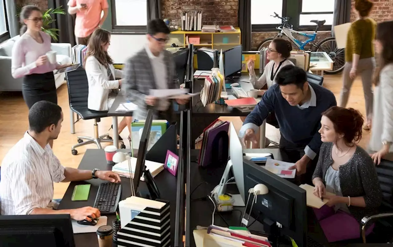 A Four-Day Workweek Reduces Stress without Hurting Productivity