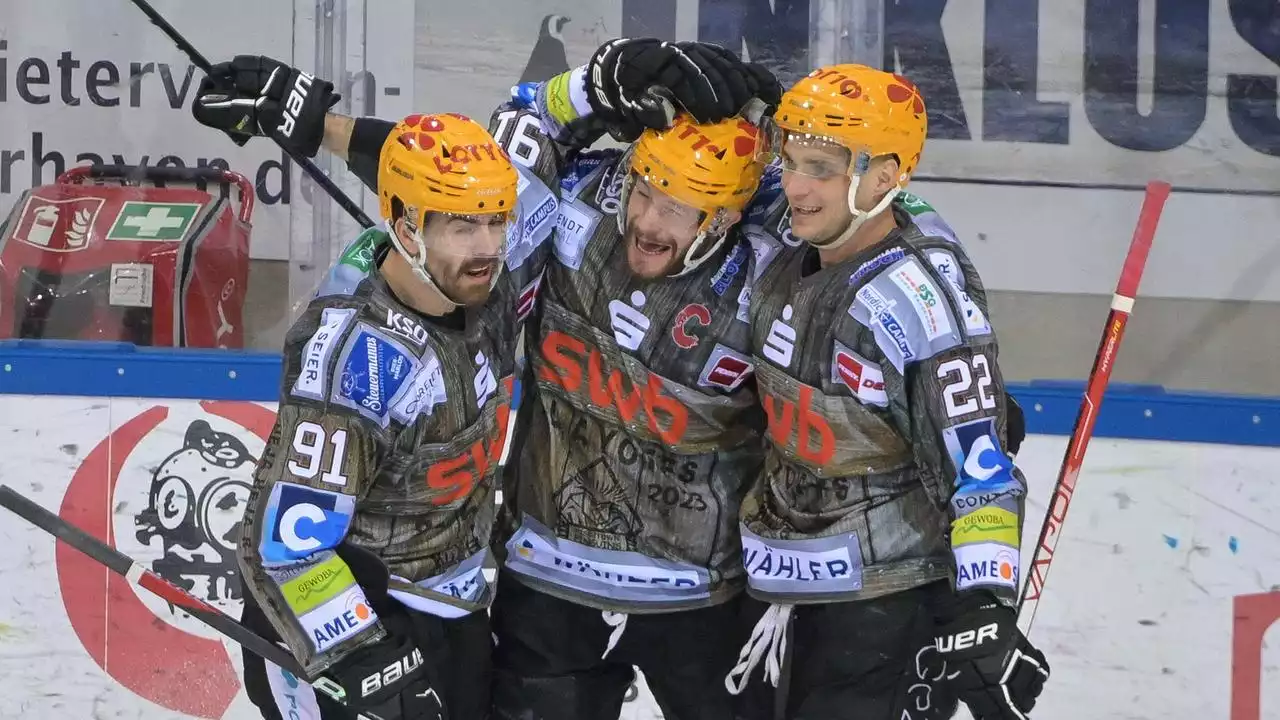 Eishockey: Pre-Playoffs - Urbas erledigt Nürnberg im Alleingang