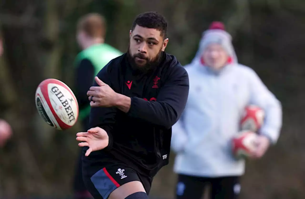 Taulupe Faletau admits it is ‘hard to give your all’ amid Wales contract row