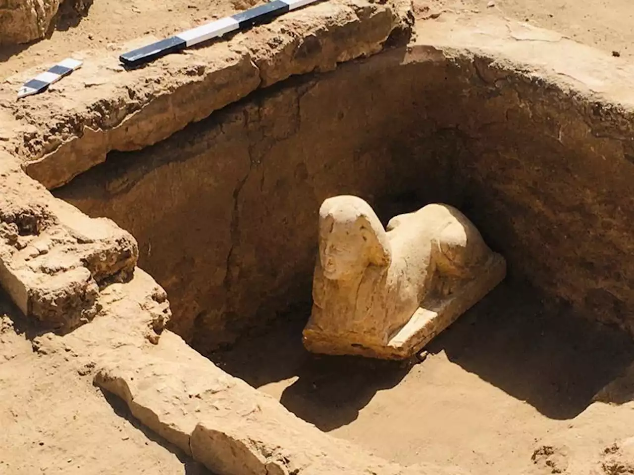 'Magnificent' smiling sphinx of Roman emperor found at ancient Egypt site