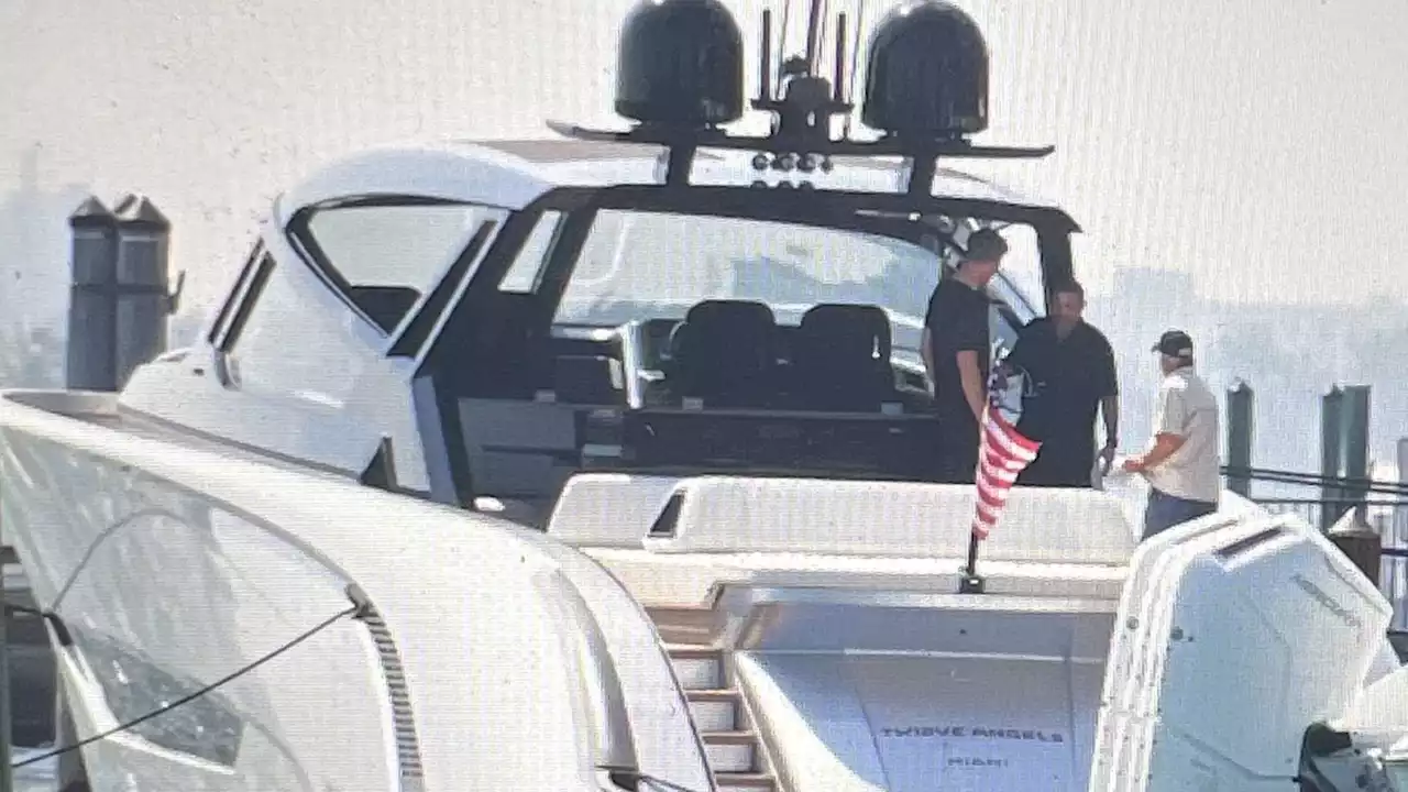 Tom Brady Hangs Out On New 'Tw12ve Angels' Yacht In Florida