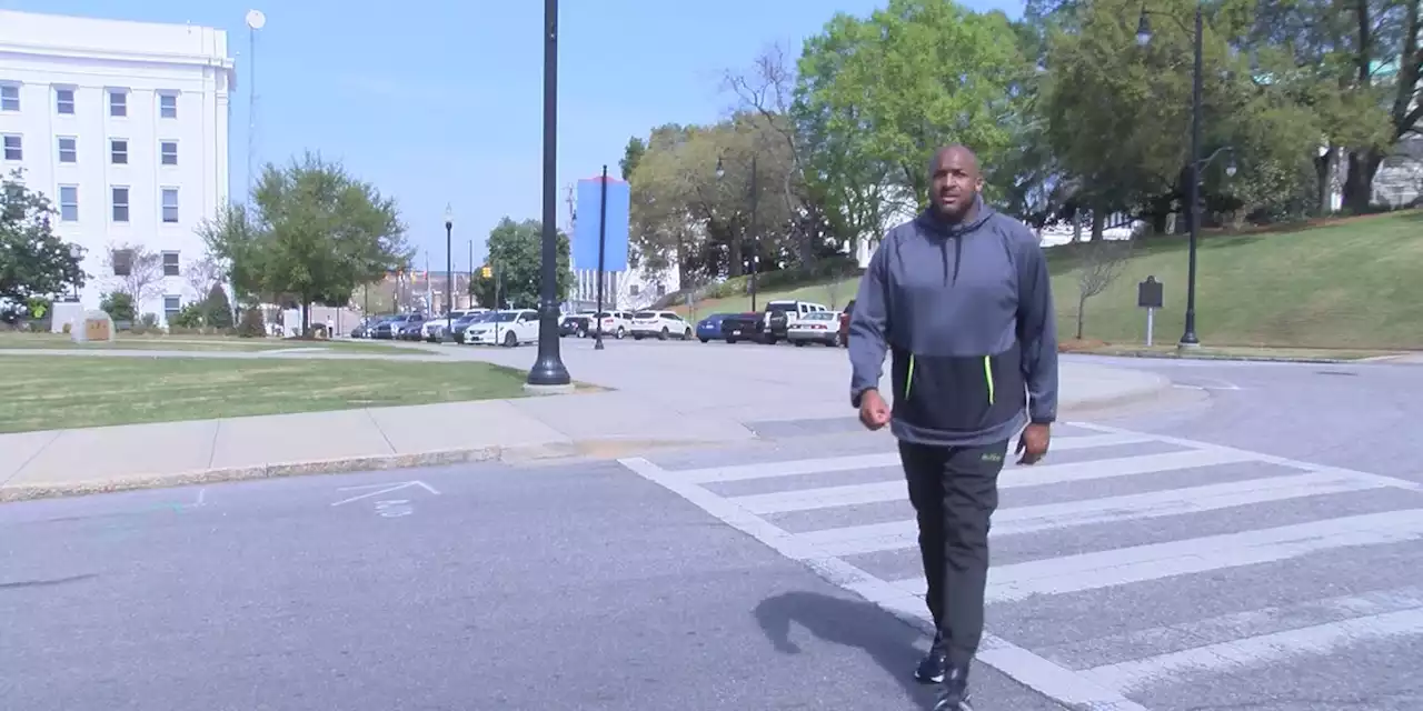 Maryland pastor walks from Selma to Montgomery to honor 1965 marchers