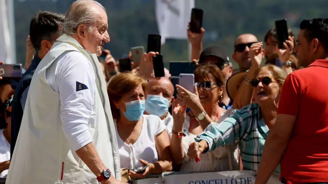 El Rey Don Juan Carlos valora la posibilidad de participar en una regata este año