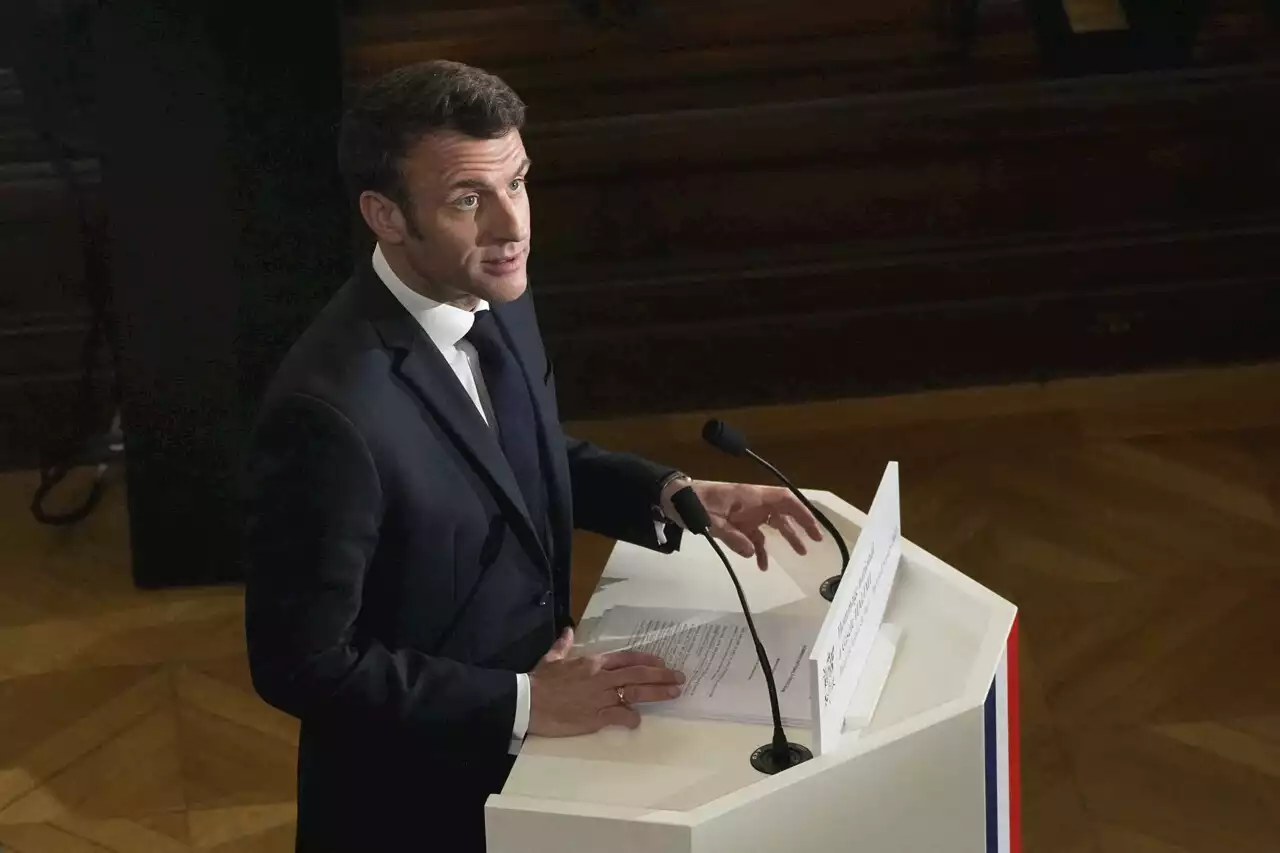 Emmanuel Macron annonce un projet de loi pour inscrire l'IVG dans la Constitution