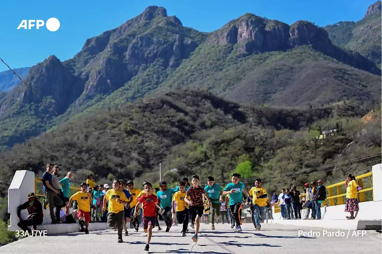 Mexique: l'ultra-marathon des Tarahumaras, bien plus qu'une course à pied