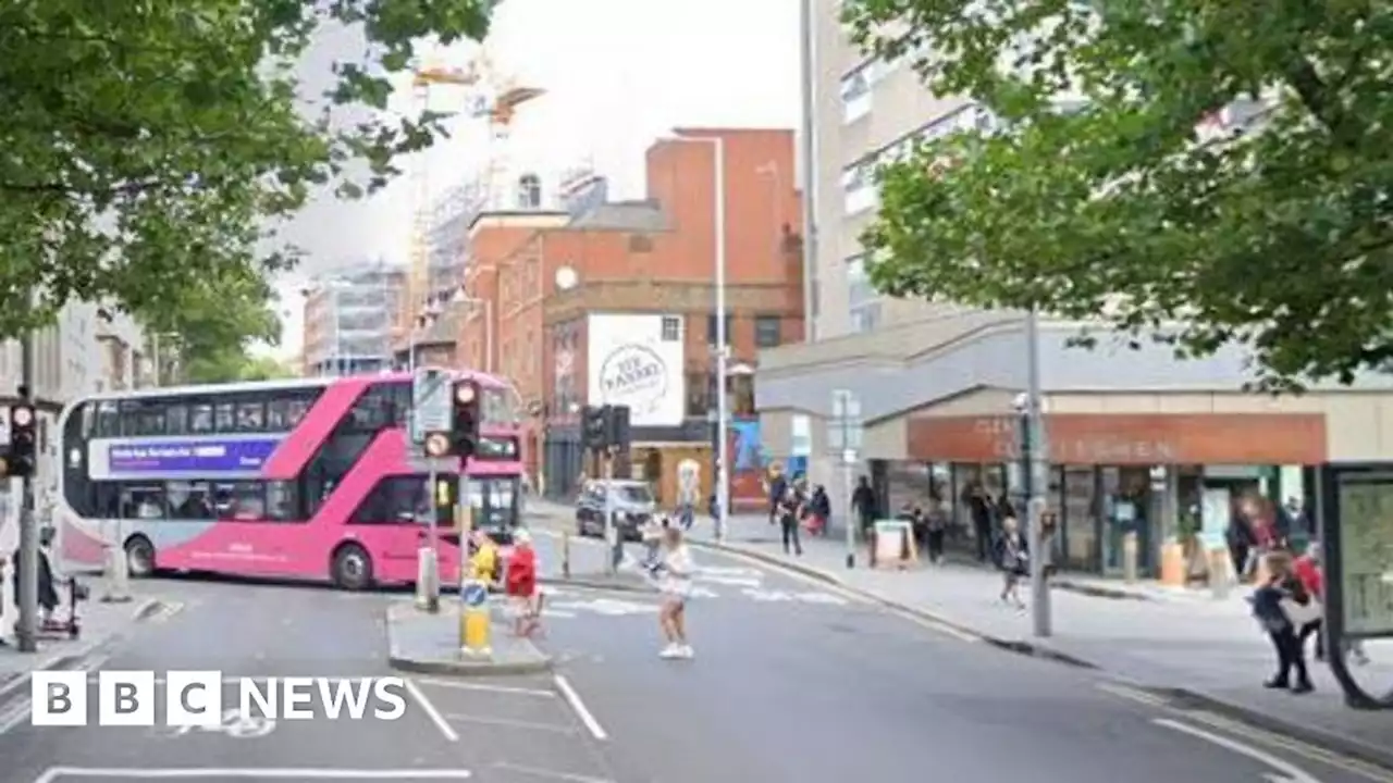 Man suffers facial injuries in Nottingham street attack