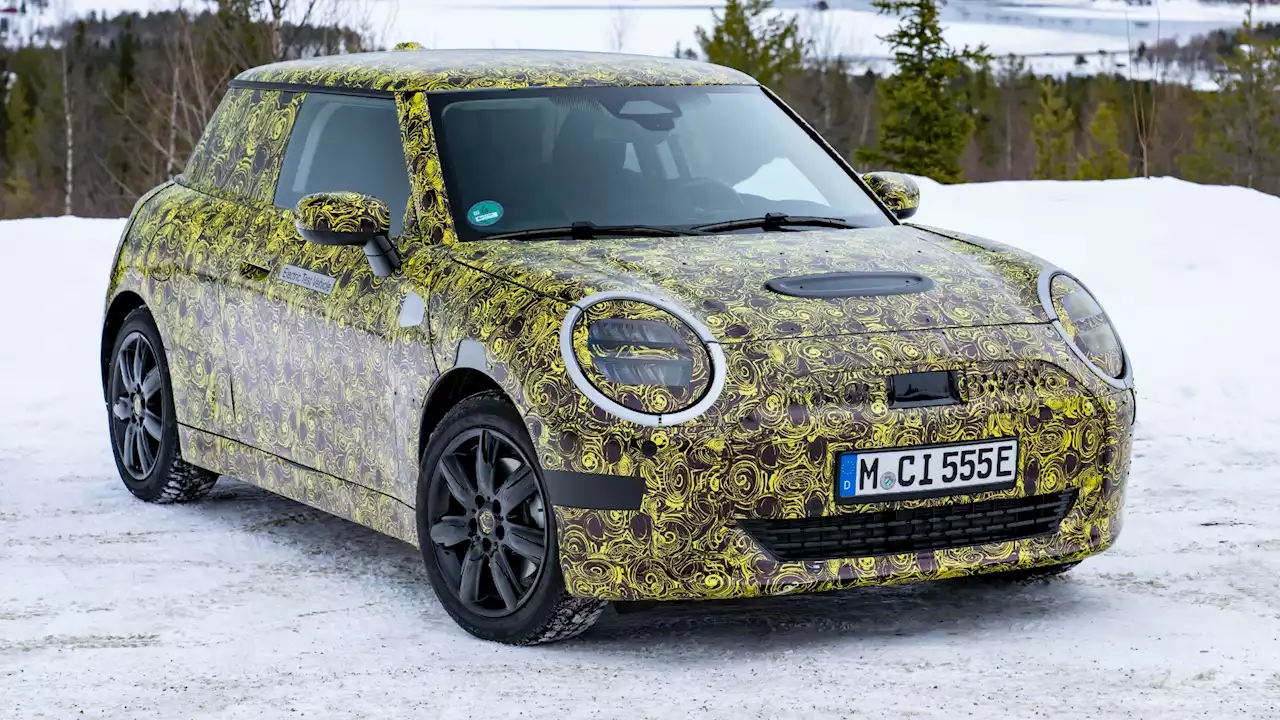 MINI Cooper EV Will Debut In 2024 With Up To 215 HP And A 240-Mile Range | Carscoops