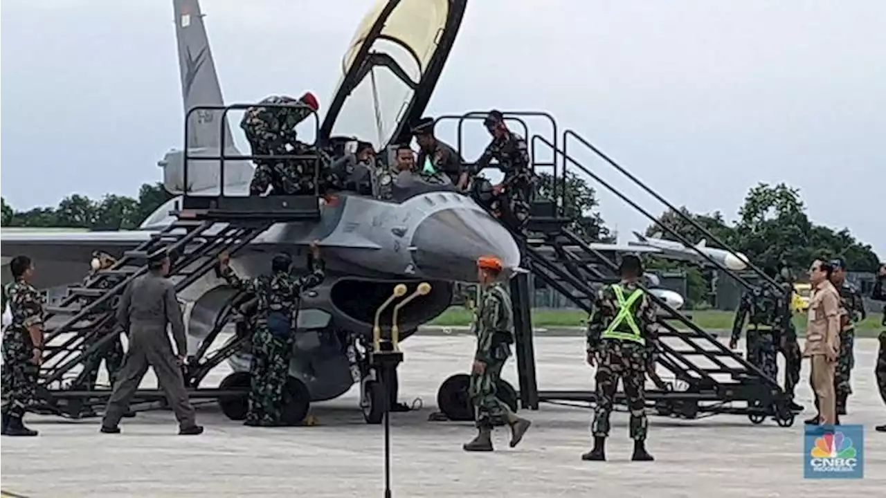 Jajal Jet Tempur Canggih F-16, Prabowo Bercanda Ngaku Pusing