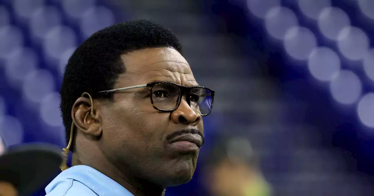 Michael Irvin offers emotional rebuke of accusations, likens incident to civil rights era