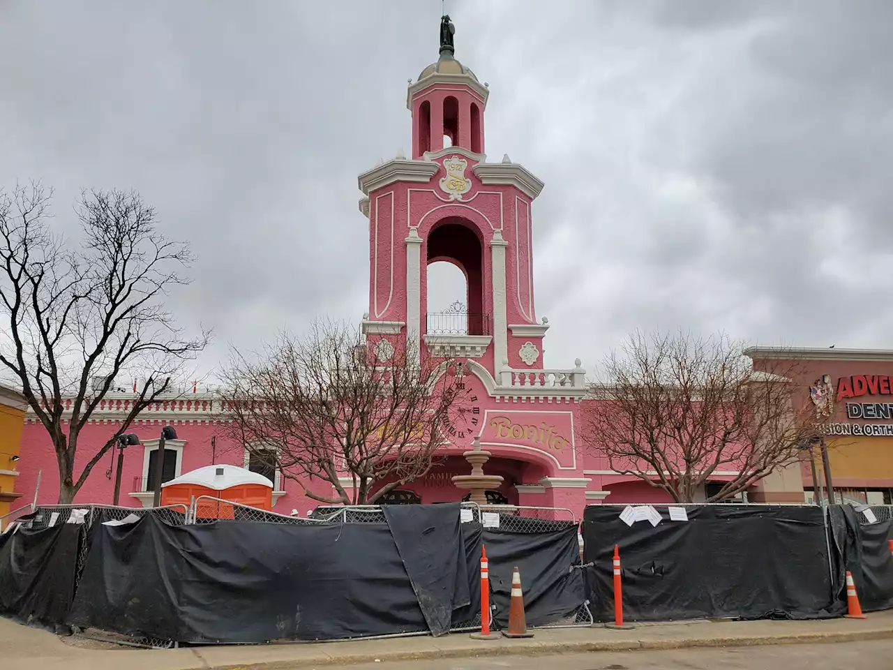 As Casa Bonita Opening Comes Closer, the Unofficial Great Wait in Line Event Gets Big Response