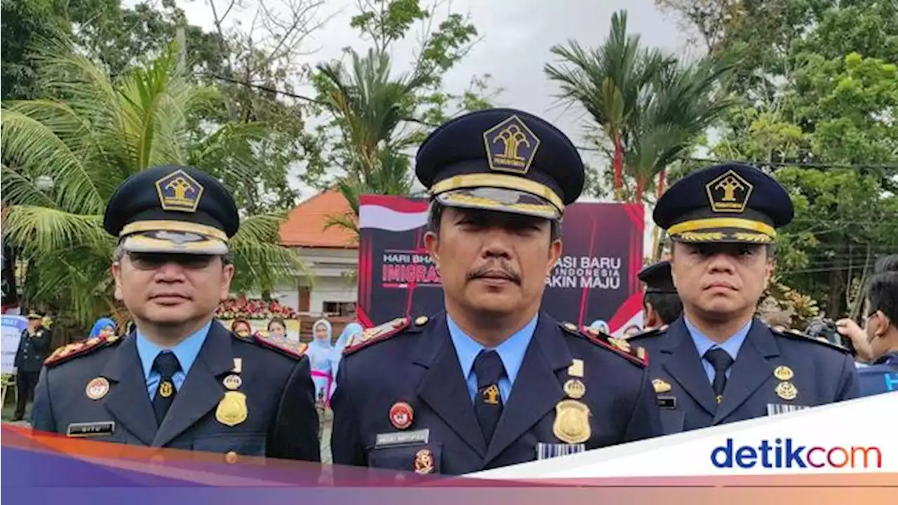 Kanwil Kemenkumham Bali Telusuri Turis Rusia yang Jadi Guru Selancar