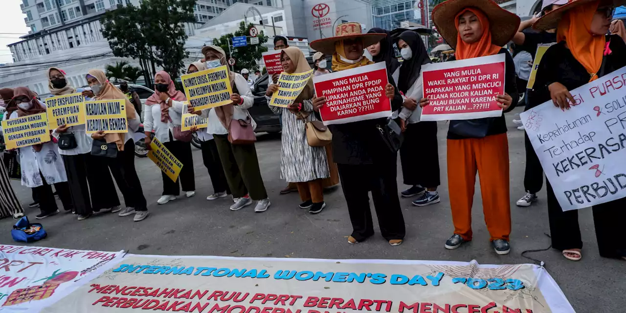 EN IMAGES - Journée internationale des droits des femmes : hommages et manifestations partout dans le monde