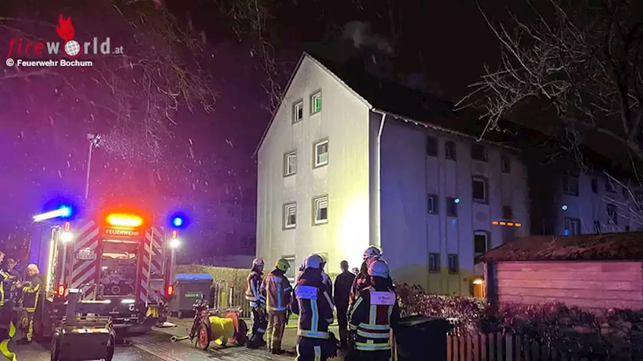 D: Ein Todesopfer bei Feuer in Mehrfamilienhaus in Bochum