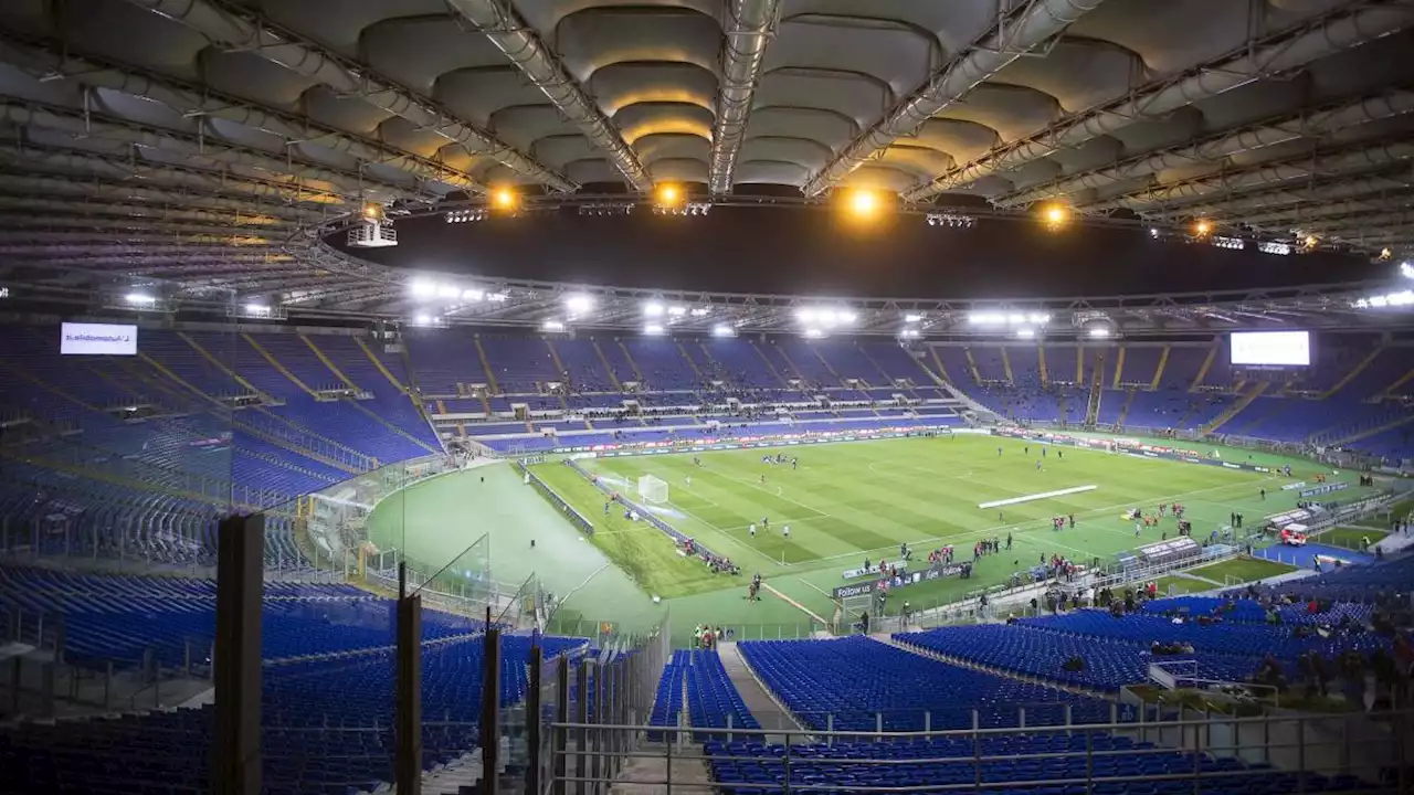 Les fans de Lazio Rome accusés de slogans antisémites face à Naples