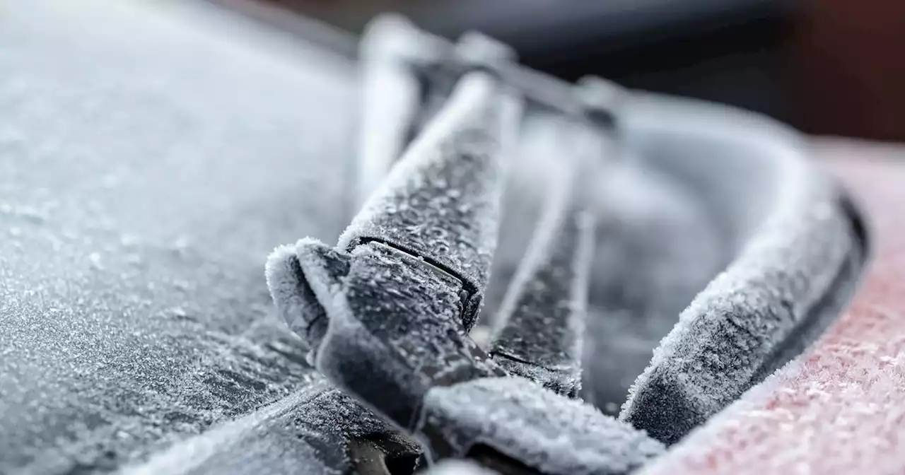 Drivers urged to use 'magic' button to defrost car in seconds