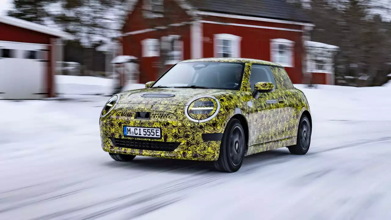 2024 Mini Cooper Electric To Have 240-Mile Base Range, Up To 215 HP