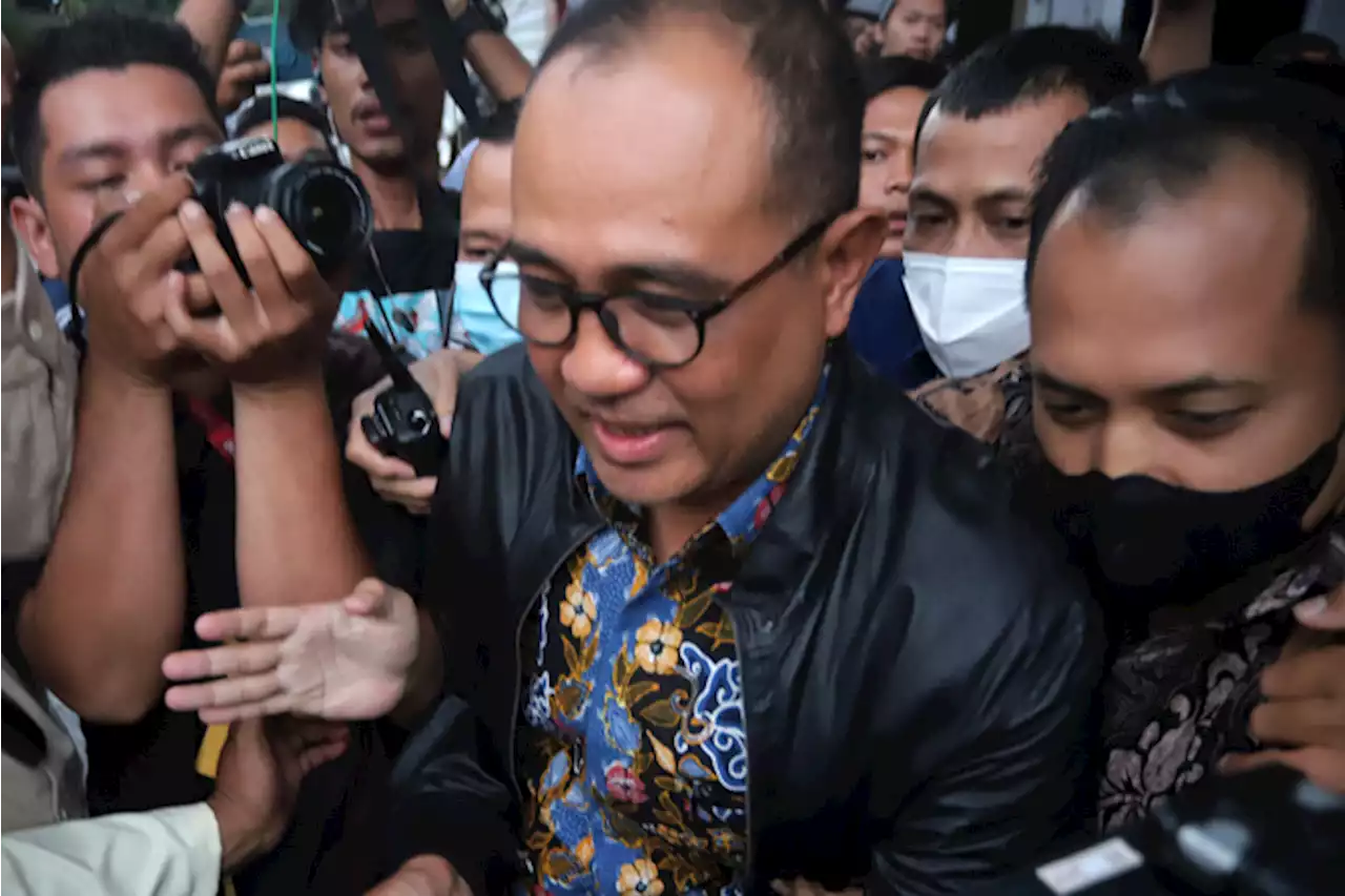 Rekening Rafael Alun dan Keluarga Diblokir PPATK, Puluhan Rekening Capai Rp500 Miliar