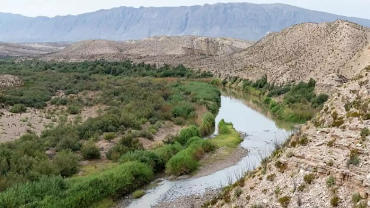 Hiker collapses, dies on trail in Big Bend National Park