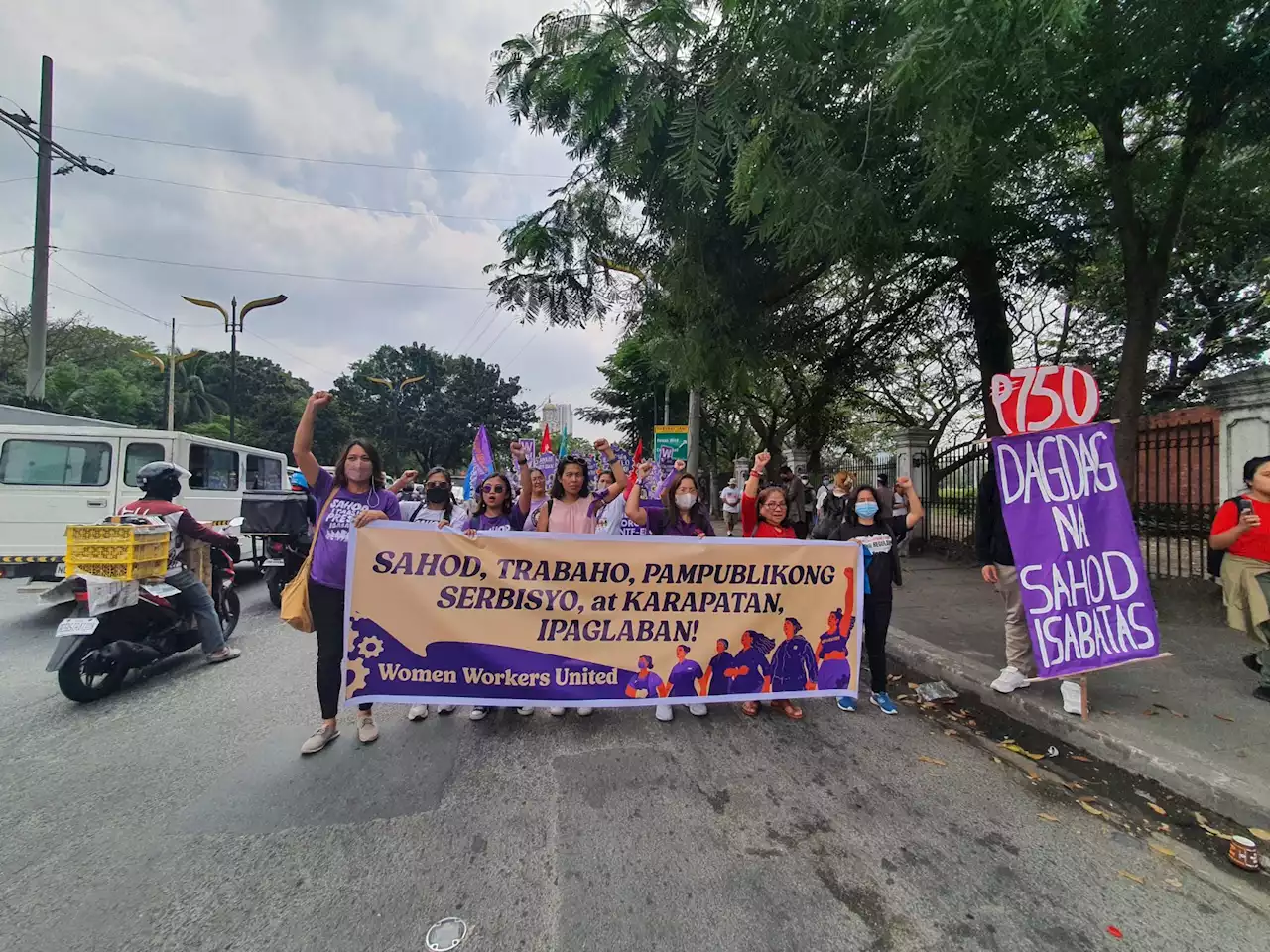 Women demand job security, rights protection on Int'l Women's Day