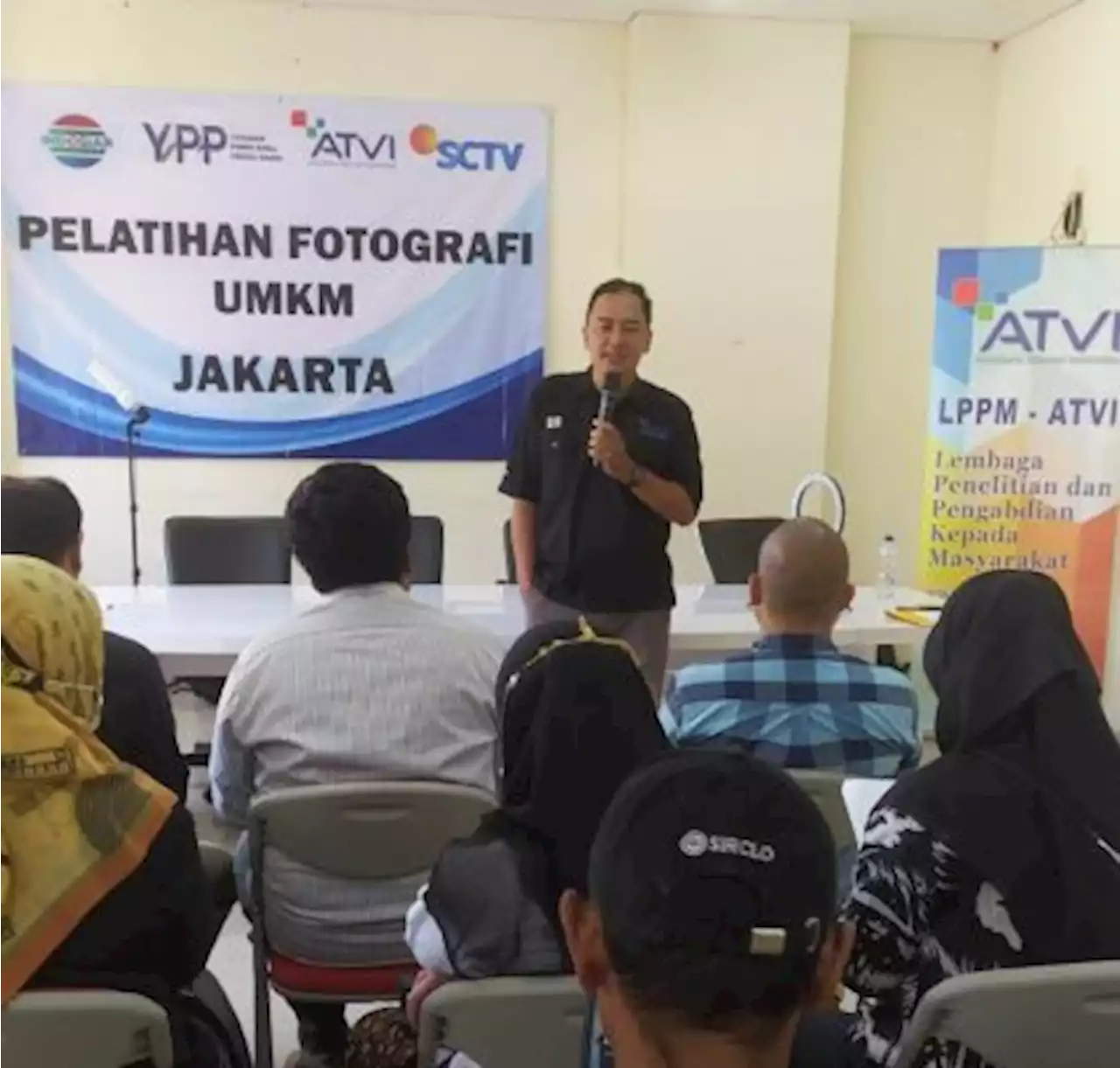 Pelaku UMKM Dapat Pelatihan Fotografi untuk Dongkrak Bisnis