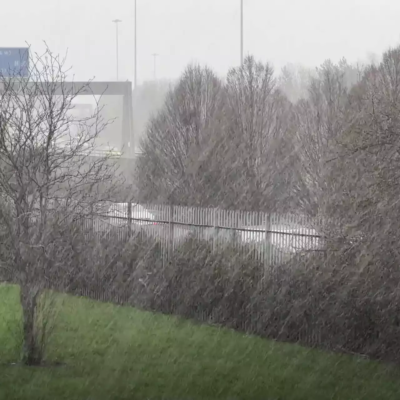 LIVE updates as AMBER snow warning issued for parts of Greater Manchester