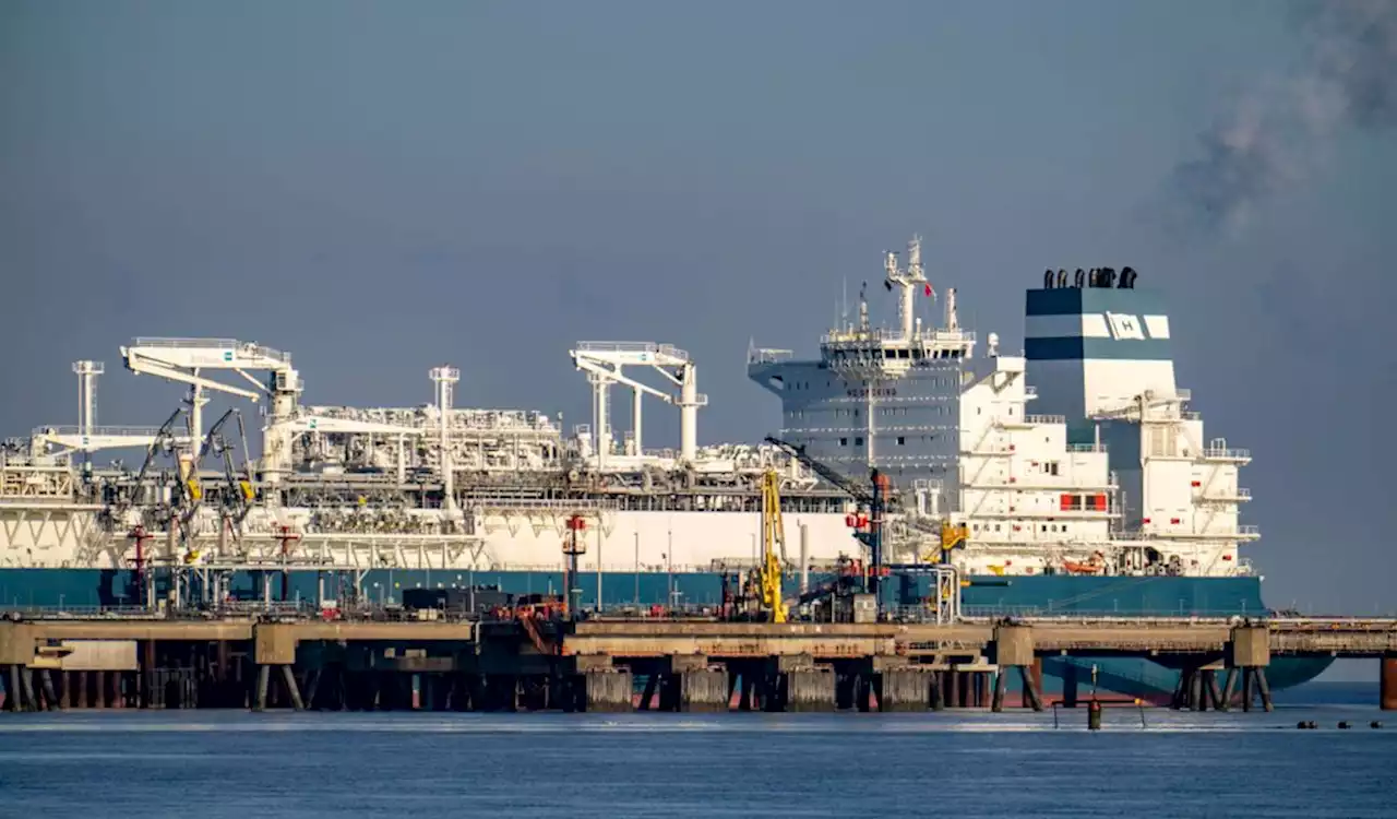 LNG-Schiff darf Wattenmeer mit Biozid vergiften