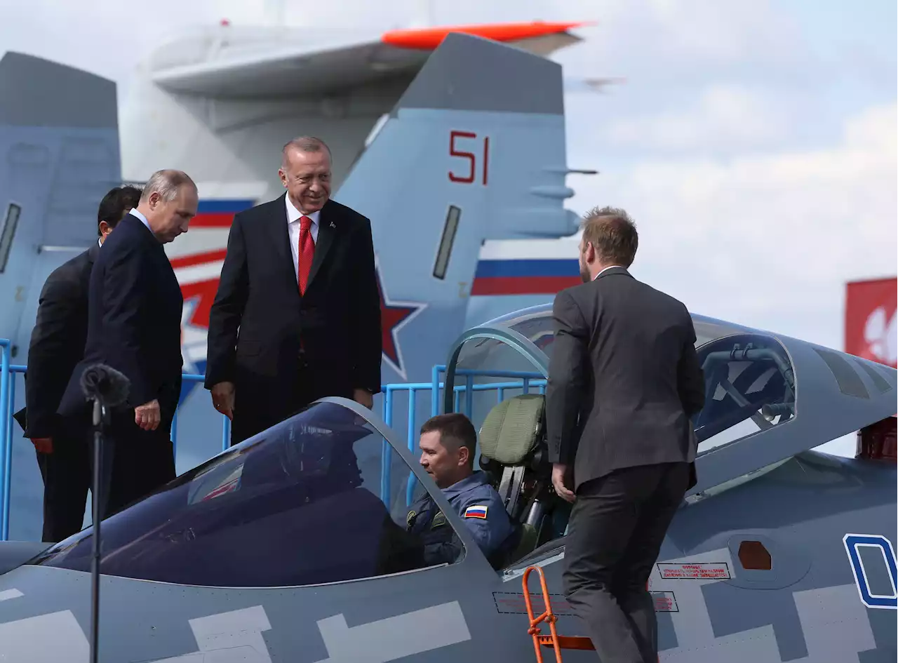 U.S.-Turkish fighter jet feud risks NATO crisis at crucial time for Ukraine