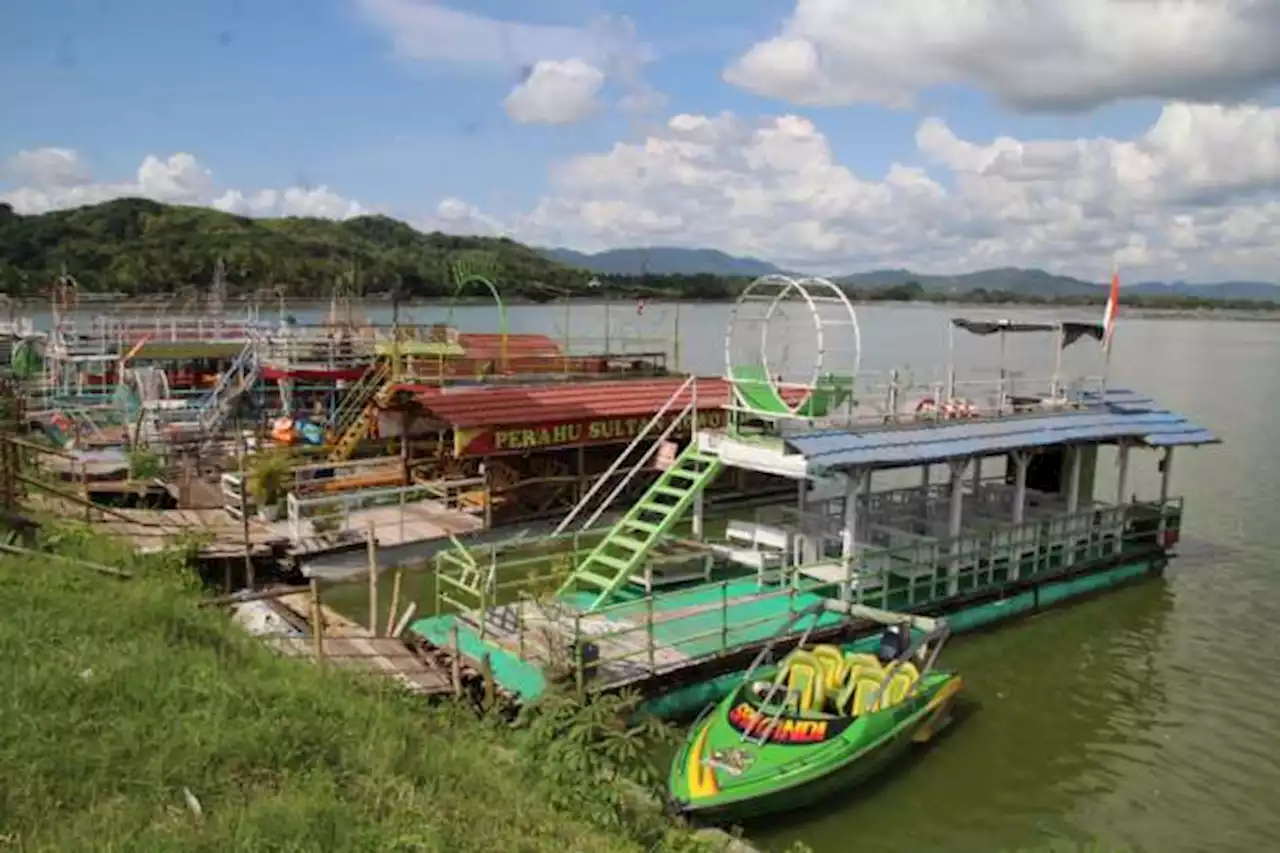 Mencoba Sensasi Naik Speed Boat di Rawa Jombor Klaten, Cek Tarif Terbarunya