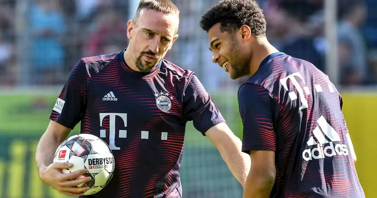 FC Bayern: Das fordert Ribéry von Gnabry und Sané