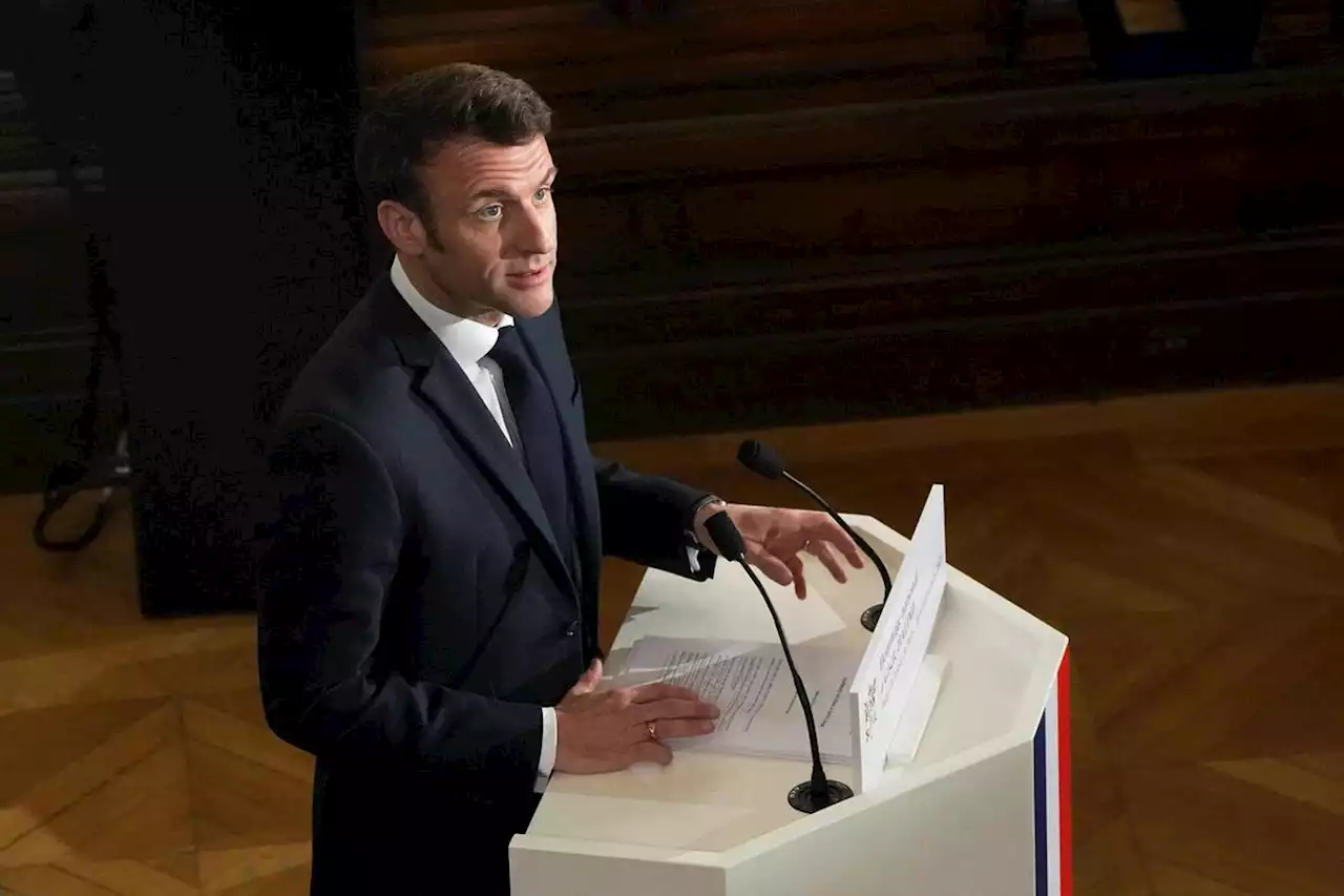 IVG dans la Constitution : Emmanuel Macron annonce un projet de loi « dans les prochains mois »