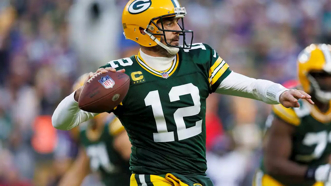 Jets execs reportedly fly out to meet with QB Aaron Rodgers in person