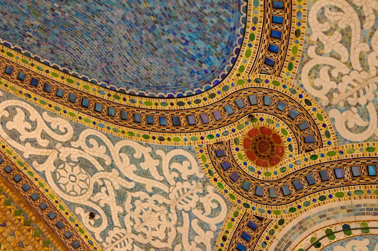 Macy’s Tiffany Mosaic Ceiling | The Most Beautiful Places in Chicago with Geoffrey Baer