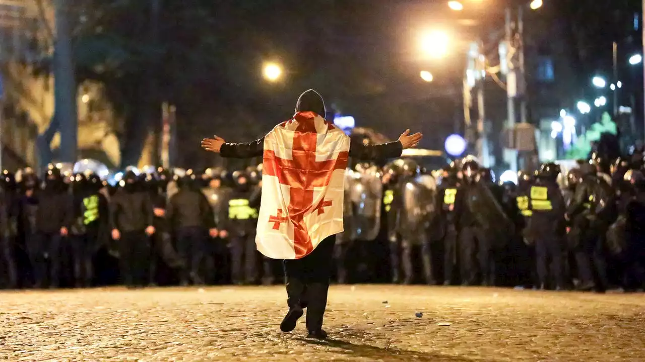 Demonstrationen in Tiflis: Georgien und die Angst vor Putin