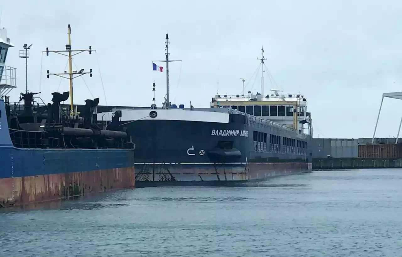 A Saint-Malo, des marins russes bloqués sur un cargo immobile depuis un an