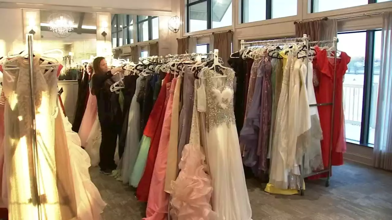 Camden County high school students say 'yes' to the prom dress