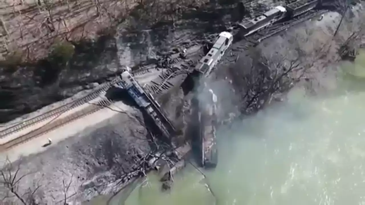 West Virginia train derailment: Freight train strikes rockslide, spills diesel into river; 3 injured